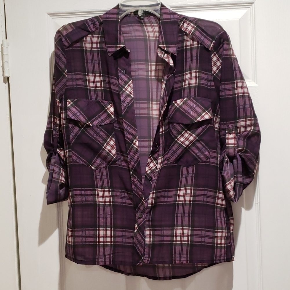Flowy plaid shirt